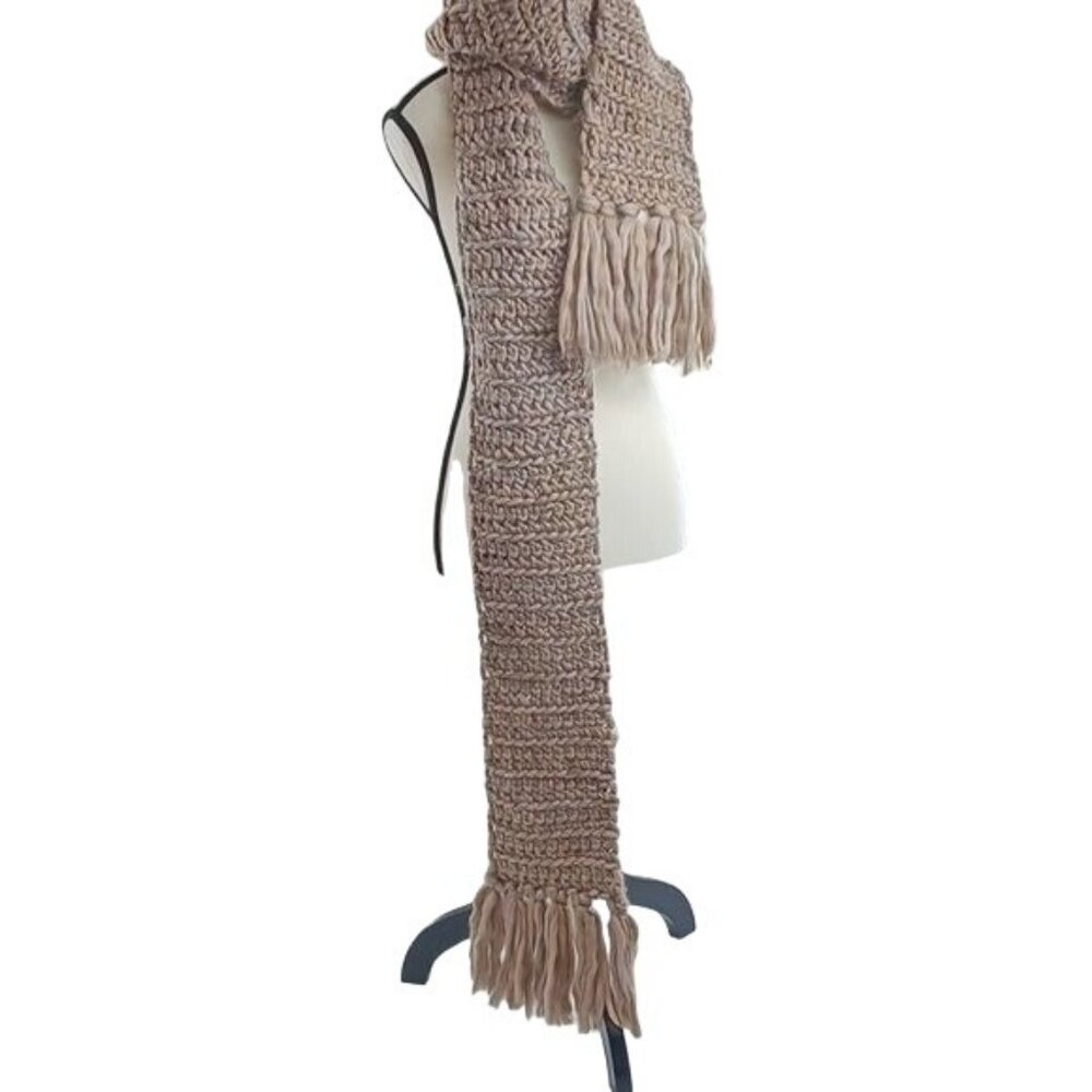 Universal Thread Womens One Size Pink Knit Scarf Chunky Crochet Fringe Winter
